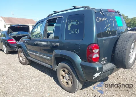 2005 Jeep Liberty Renegade from USA, damaged, VIN 1J4GL38K15W687615